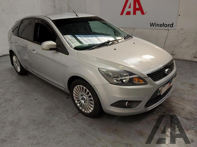 2010 FORD FOCUS TITANIUM TDCI 1560cc TURBO DIESEL MANUAL 5 Speed 5 DOOR HATCHBACK