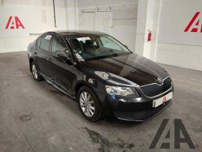 Image of 2017 SKODA OCTAVIA S TDI 1598cc TURBO DIESEL MANUAL 5 DOOR HATCHBACK