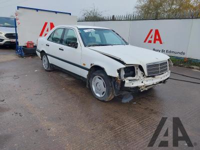 Image of 1993 MERCEDES C-CLASS C180 CLASSIC 1799cc PETROL MANUAL 4 DOOR SALOON