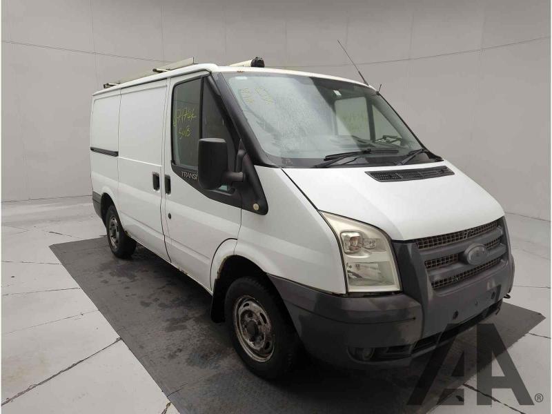 2013 FORD TRANSIT 300 LR 2198cc TURBO DIESEL MANUAL 2 DOOR PANEL VAN