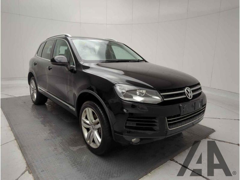 2011 VOLKSWAGEN TOUAREG V6 SE TDI BLUEMOTION TECHNOLOG 2967cc TURBO DIESEL AUTOMATIC 8 Speed 5 DOOR ESTATE