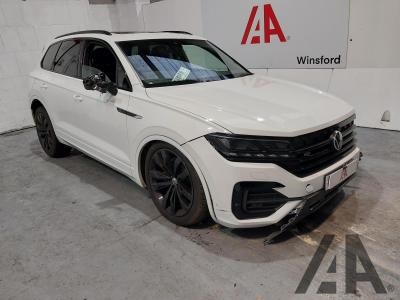 2023 VOLKSWAGEN TOUAREG V6 BLACK EDITION TDI