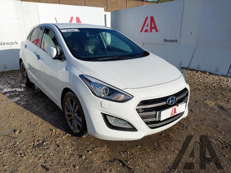 2015 HYUNDAI I30 CRDI PREMIUM 1582cc TURBO DIESEL MANUAL 6 Speed 5 DOOR HATCHBACK