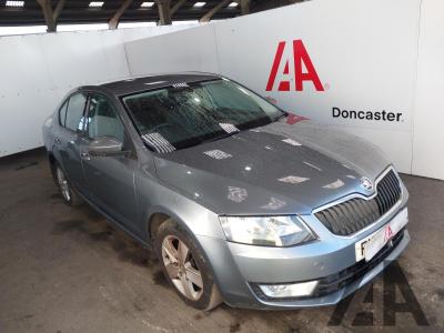 Image of 2013 SKODA OCTAVIA SE TDI CR 1598cc TURBO DIESEL MANUAL 5 Speed 5 DOOR HATCHBACK