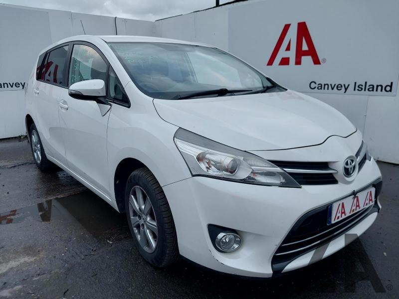 2015 TOYOTA VERSO VALVEMATIC ICON 1598cc PETROL MANUAL 6 Speed 5 DOOR MPV