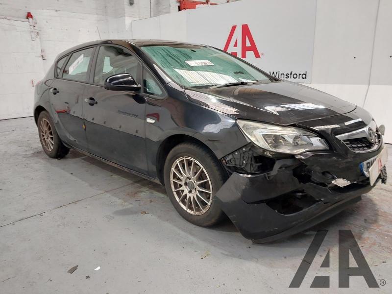 2010 VAUXHALL ASTRA EXCLUSIV 1398cc PETROL MANUAL 5 Speed 5 DOOR HATCHBACK