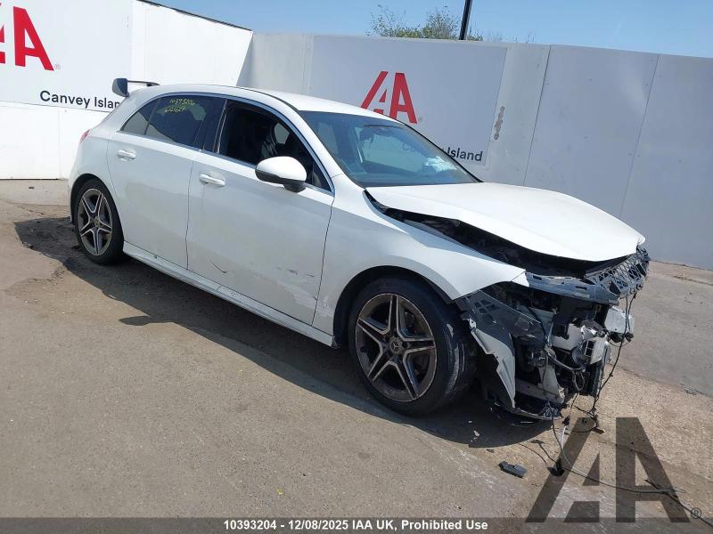 2019 MERCEDES A-CLASS A 180 D AMG LINE 1461cc TURBO DIESEL SEMI AUTO 5 DOOR HATCHBACK