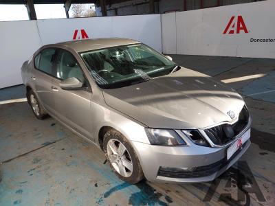 Image of 2017 SKODA OCTAVIA SE TDI DSG 1598cc TURBO DIESEL SEMI AUTO 7 Speed 5 DOOR HATCHBACK