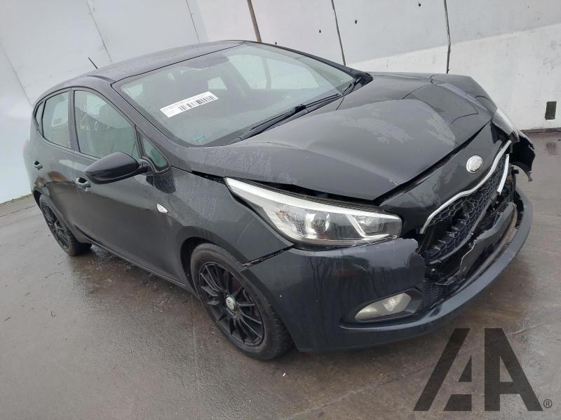 2012 KIA CEED CRDI 1 ECODYNAMICS 1582cc TURBO DIESEL MANUAL 6 Speed 5 DOOR HATCHBACK