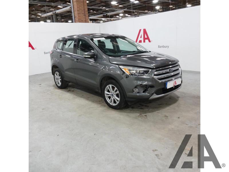 2017 FORD KUGA ZETEC TDCI 1499cc TURBO DIESEL MANUAL 6 Speed 5 DOOR HATCHBACK