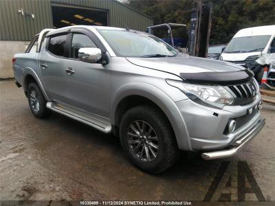 Image of 2017 MITSUBISHI L200 DI-D 4WD BARBARIAN DCB 2442cc TURBO DIESEL AUTOMATIC 5 Speed PICK UP