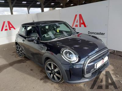 Image of 2022 MINI HATCH COOPER EXCLUSIVE 1499cc TURBO PETROL SEMI AUTO 3 DOOR HATCHBACK