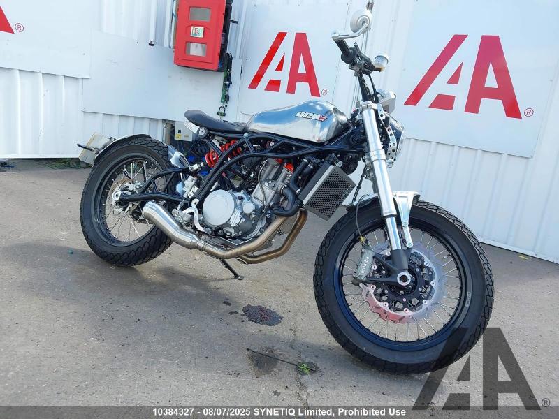 2022 CCM SPITFIRE 600cc PETROL MANUAL MOTORCYCLE