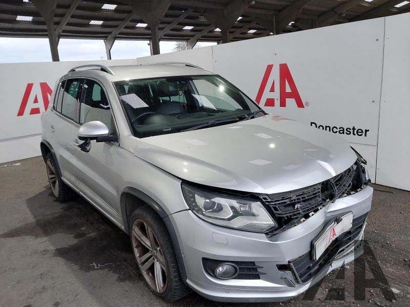 2014 VOLKSWAGEN TIGUAN R LINE TDI BLUEMOTION TECH 4MO 1968cc TURBO DIESEL SEMI AUTO 7 Speed 5 DOOR ESTATE