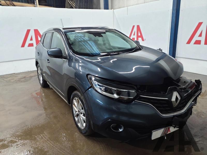 2017 RENAULT KADJAR DYNAMIQUE NAV DCI 1461cc TURBO DIESEL MANUAL 6 Speed 5 DOOR HATCHBACK