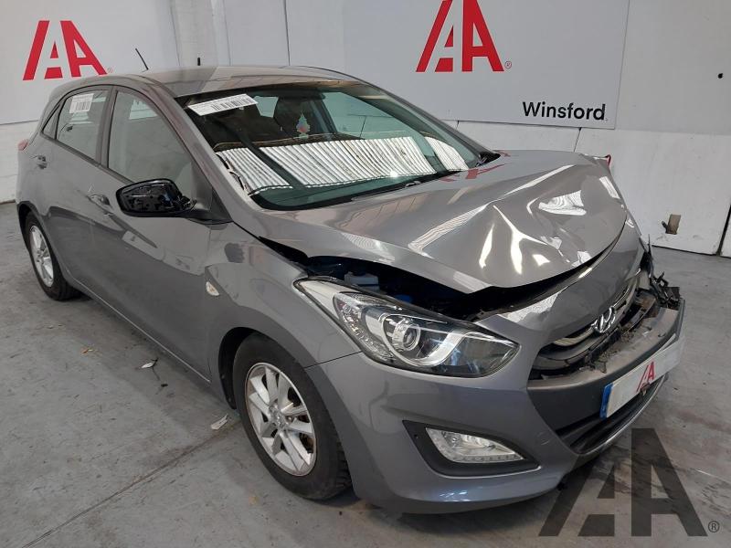 2013 HYUNDAI I30 ACTIVE BLUE DRIVE CRDI 1582cc TURBO DIESEL MANUAL 6 Speed 5 DOOR HATCHBACK
