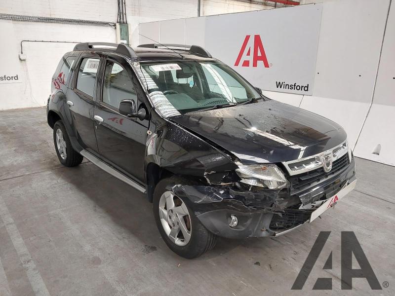 2014 DACIA DUSTER LAUREATE DCI 1461cc TURBO DIESEL MANUAL 6 Speed 5 DOOR HATCHBACK