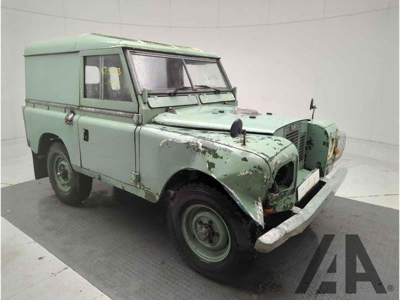 1975 LAND ROVER 88 4 CYL 2286cc DIESEL MANUAL PANEL VAN