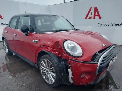 Image of 2017 MINI HATCH COOPER D 1496cc TURBO DIESEL MANUAL 6 Speed 5 DOOR HATCHBACK