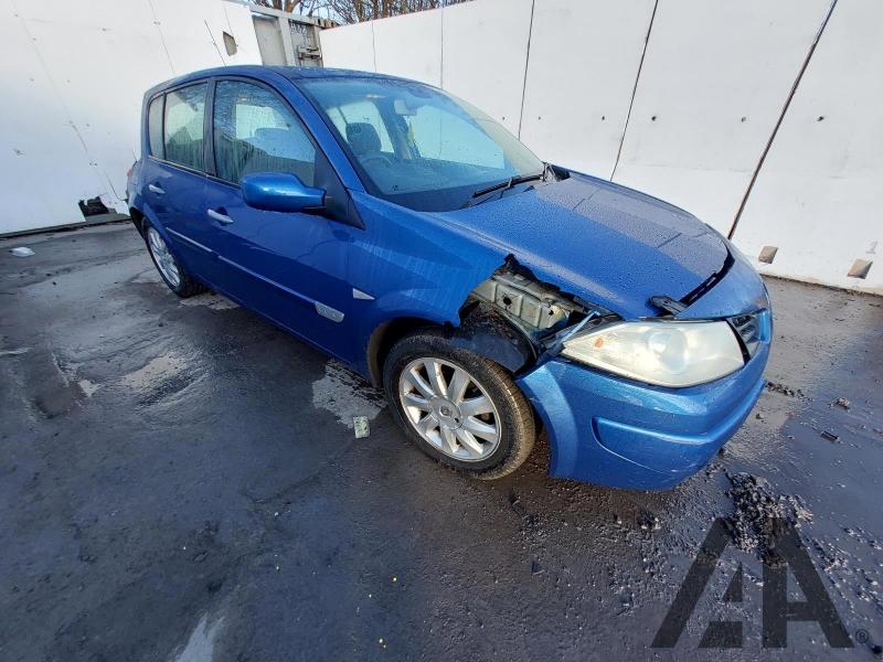 2006 RENAULT MEGANE DYNAMIQUE 16V 1390cc PETROL MANUAL 5 Speed 5 DOOR HATCHBACK