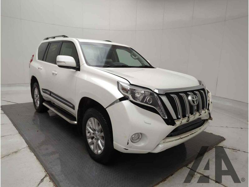 2015 TOYOTA LAND CRUISER D-4D INVINCIBLE 2982cc TURBO DIESEL AUTOMATIC 5 Speed 5 DOOR ESTATE