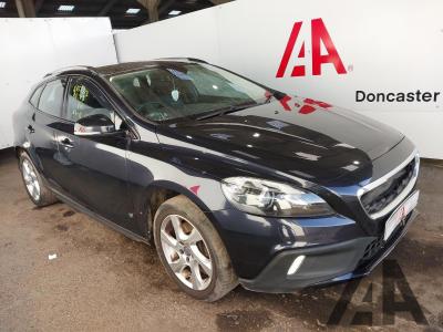 Image of 2016 VOLVO V40 D2 CROSS COUNTRY LUX 1969cc TURBO DIESEL MANUAL 6 Speed 5 DOOR HATCHBACK