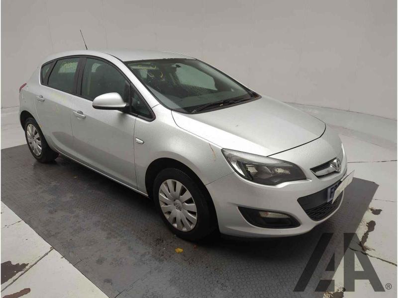 2013 VAUXHALL ASTRA DESIGN CDTI ECOFLEX 1248cc TURBO DIESEL MANUAL 5 Speed 5 DOOR HATCHBACK