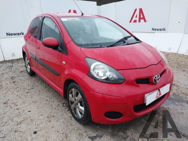 2011 TOYOTA AYGO VVT-I GO MM 998cc PETROL SEMI AUTO 5 DOOR HATCHBACK