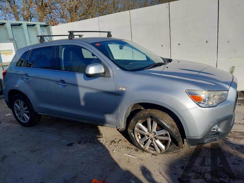 2013 MITSUBISHI ASX DI-D 3 1798cc TURBO DIESEL MANUAL 6 Speed 5 DOOR HATCHBACK