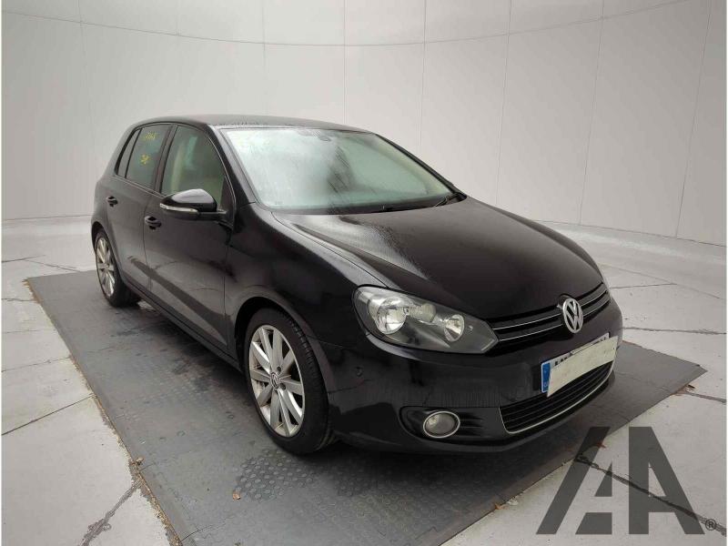 2010 VOLKSWAGEN GOLF GT TDI 1968cc TURBO DIESEL MANUAL 6 Speed 5 DOOR HATCHBACK