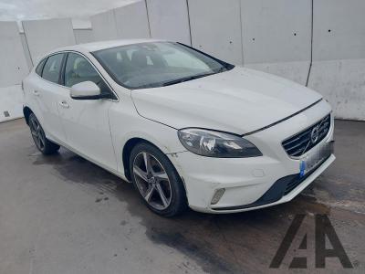 Image of 2015 VOLVO V40 D4 R-DESIGN NAV 1969cc TURBO DIESEL MANUAL 6 Speed 5 DOOR HATCHBACK