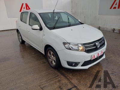 Image of 2015 DACIA SANDERO LAUREATE DCI 1461cc TURBO DIESEL MANUAL 5 Speed 5 DOOR HATCHBACK