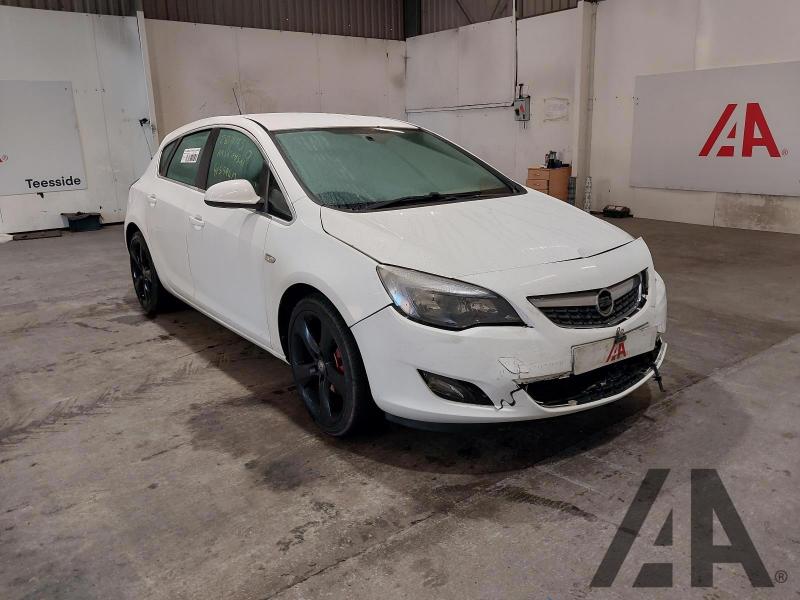 2011 VAUXHALL ASTRA SRI 1598cc TURBO PETROL MANUAL 6 Speed 5 DOOR HATCHBACK