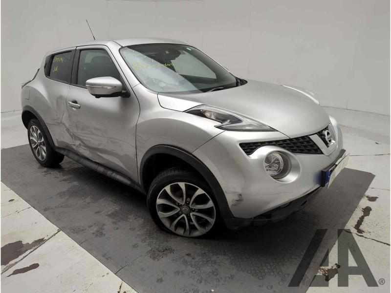 2017 NISSAN JUKE TEKNA XTRONIC 1598cc PETROL CVT 5 DOOR HATCHBACK
