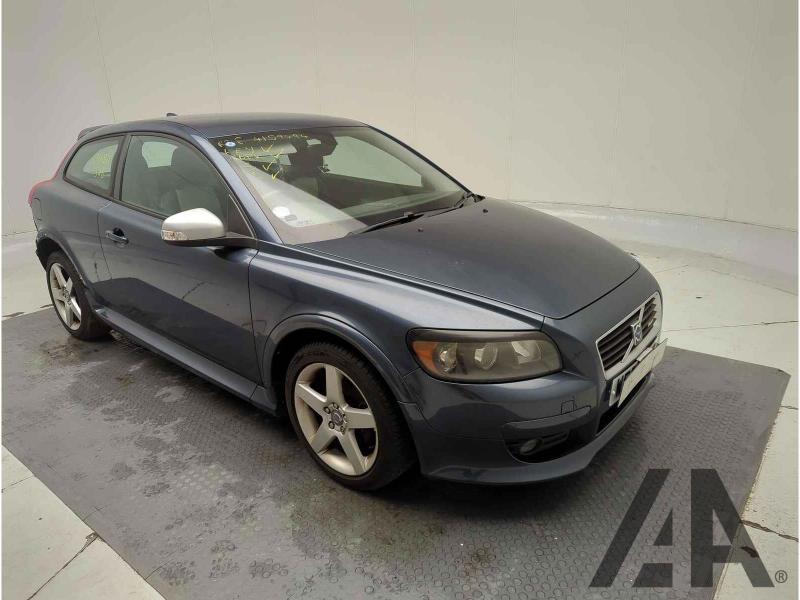 2009 VOLVO C30 R-DESIGN 1596cc PETROL MANUAL 5 Speed 3 DOOR HATCHBACK