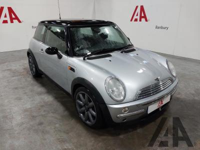 Image of 2003 MINI HATCH COOPER 1598cc PETROL MANUAL 5 Speed 3 DOOR HATCHBACK