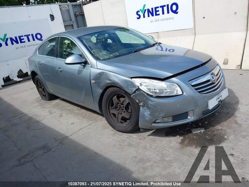 2011 VAUXHALL INSIGNIA EXCLUSIV CDTI 1956cc TURBO DIESEL AUTOMATIC 6 Speed 5 DOOR HATCHBACK