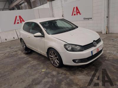 Image of 2010 VOLKSWAGEN GOLF GT TDI 1968cc TURBO DIESEL MANUAL 6 Speed 3 DOOR HATCHBACK