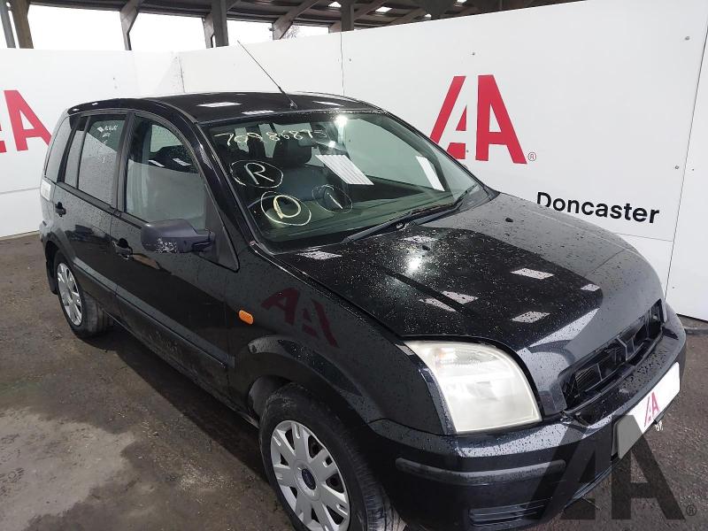 2004 FORD FUSION 2 1388cc PETROL SEMI AUTO 5 Speed 5 DOOR HATCHBACK