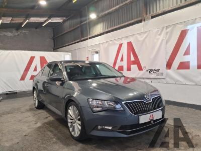 Image of 2017 SKODA SUPERB SE TECHNOLOGY TDI 1598cc TURBO DIESEL MANUAL 5 DOOR HATCHBACK