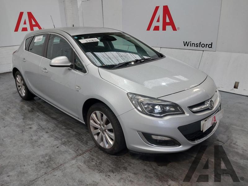 2013 VAUXHALL ASTRA SE 1598cc PETROL AUTOMATIC 6 Speed 5 DOOR HATCHBACK