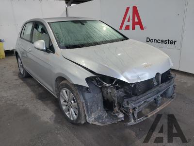 Image of 2014 VOLKSWAGEN GOLF SE TDI BLUEMOTION TECHNOLOGY 1598cc TURBO DIESEL MANUAL 5 Speed 5 DOOR HATCHBACK