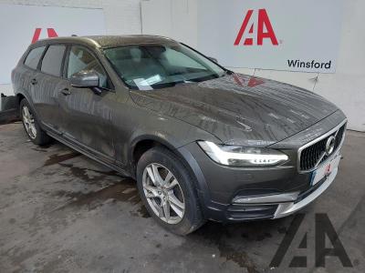 Image of 2018 VOLVO V90 D4 CROSS COUNTRY PRO AWD 1969cc TURBO DIESEL AUTOMATIC 8 Speed 5 DOOR ESTATE