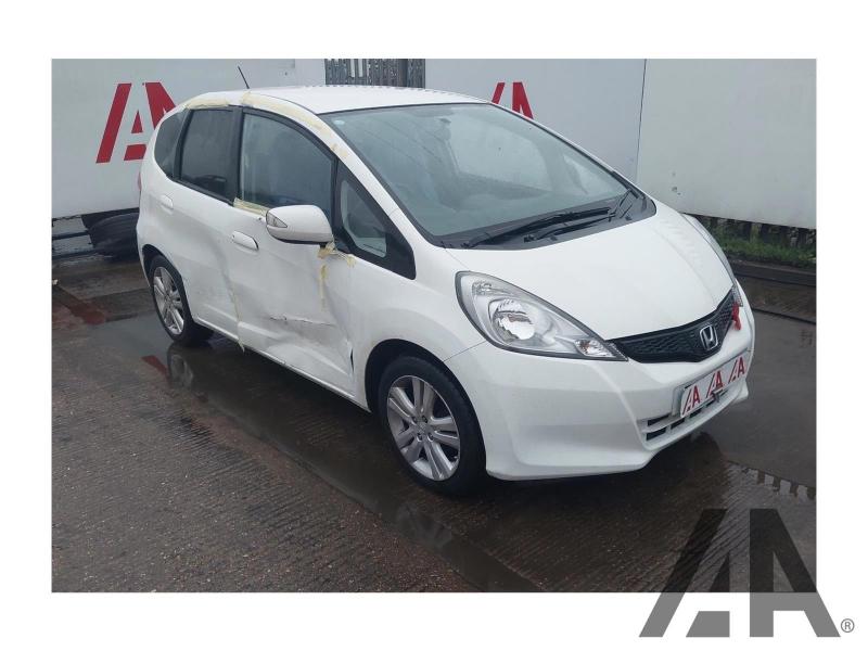 2015 HONDA JAZZ I-VTEC ES PLUS 1339cc PETROL CVT 1 Speed 5 DOOR HATCHBACK
