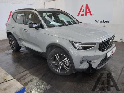 Image of 2024 VOLVO XC40 B3 PLUS 1969cc TURBO PETROL SEMI AUTO 5 DOOR ESTATE