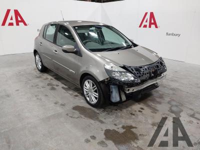 Image of 2010 RENAULT CLIO INITIALE TOMTOM VVT 1598cc PETROL AUTOMATIC 4 Speed 5 DOOR HATCHBACK