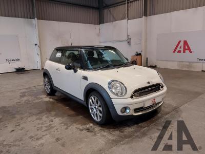 Image of 2009 MINI HATCH COOPER 1598cc PETROL MANUAL 6 Speed 3 DOOR HATCHBACK