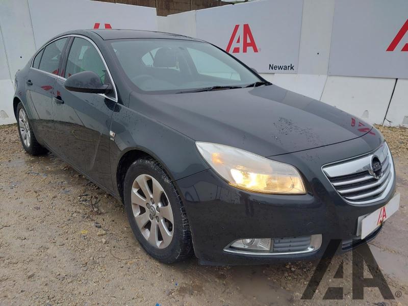 2011 VAUXHALL INSIGNIA SRI NAV CDTI 1956cc TURBO DIESEL MANUAL 6 Speed 5 DOOR HATCHBACK