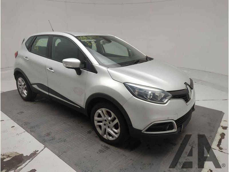 2015 RENAULT CAPTUR DYNAMIQUE MEDIANAV TCE EDC 1197cc TURBO PETROL SEMI AUTO 6 Speed 5 DOOR HATCHBACK