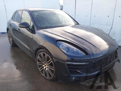 Image of 2017 PORSCHE MACAN D S PDK 2967cc TURBO DIESEL SEMI AUTO 7 Speed 5 DOOR ESTATE